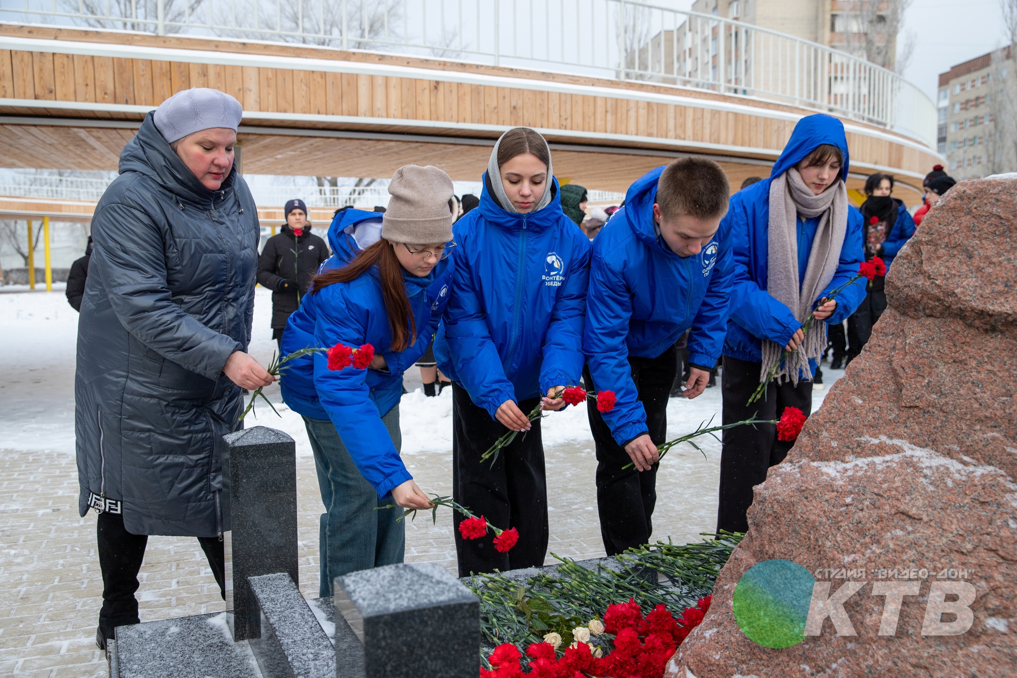 Сегодня в Нововоронеже почтили память военнослужащих, которые исполняли свой долг за пределами Отечества.