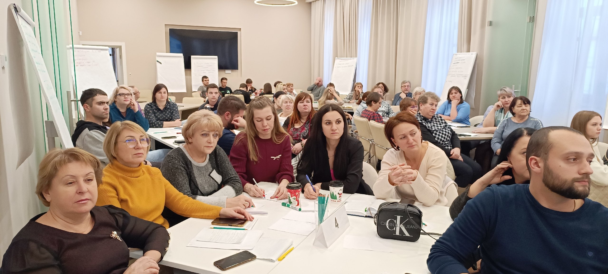 Наблюдатели от Общественной палаты городского округа город Нововоронеж посетила обучающий семинар в городе Воронеж.
